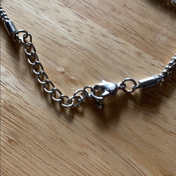 Lanyard with a “ T “ - Picture 3 of 3